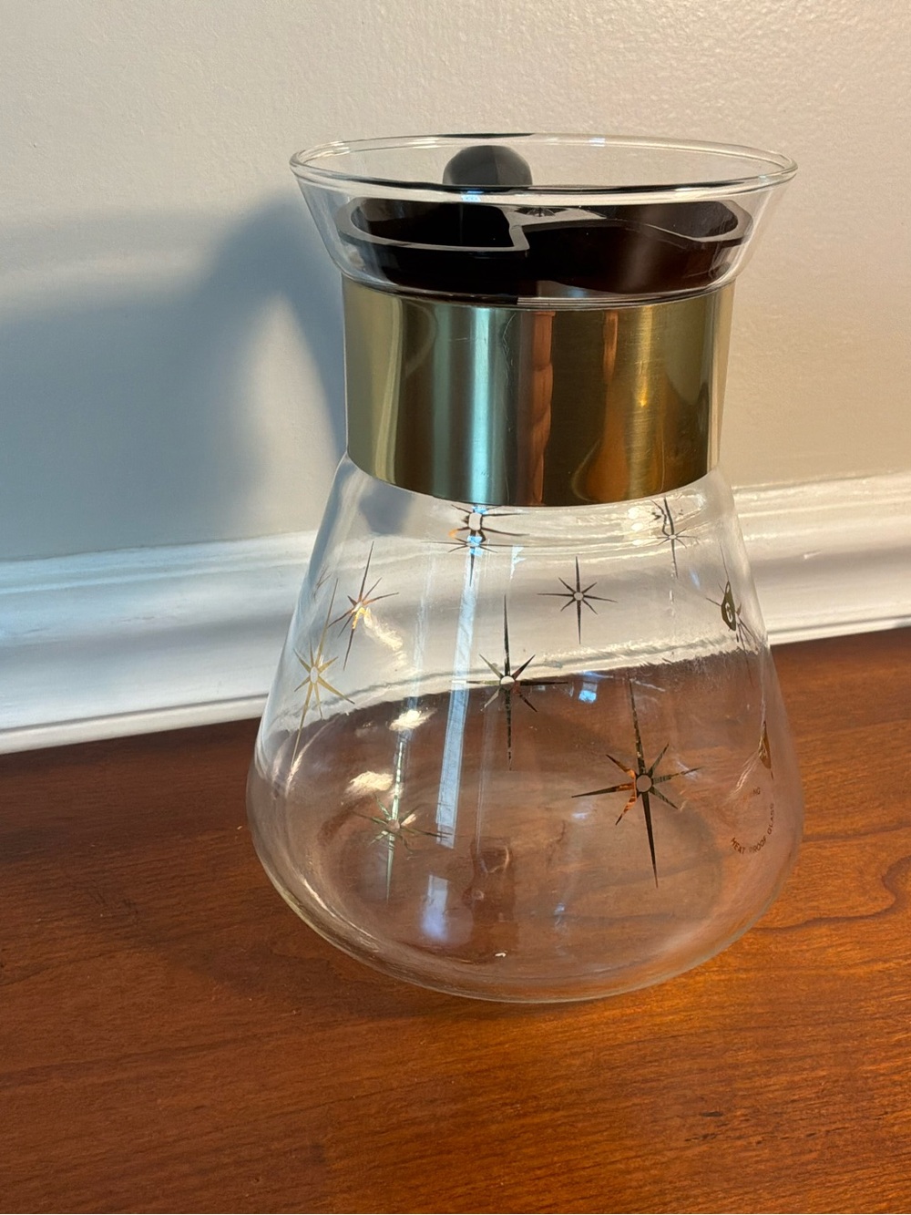 Pyrex Corning Glass Carafe with Gold Band and Starburst Motif heatproof glass